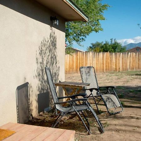 Fully Furnished, Serene Taos House Exteriér fotografie